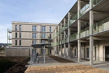 Visualisierung Wohngebäude Hangweide in Kernen mit Holzfassade