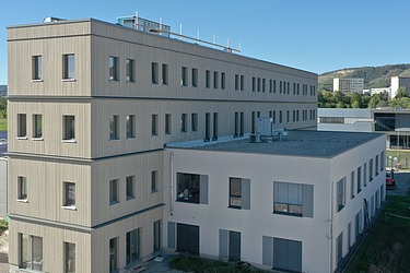 Bild Außenansicht MOLENO-Projekt Verwaltungs- und Entwicklungsgebäude asperhicon in Jena