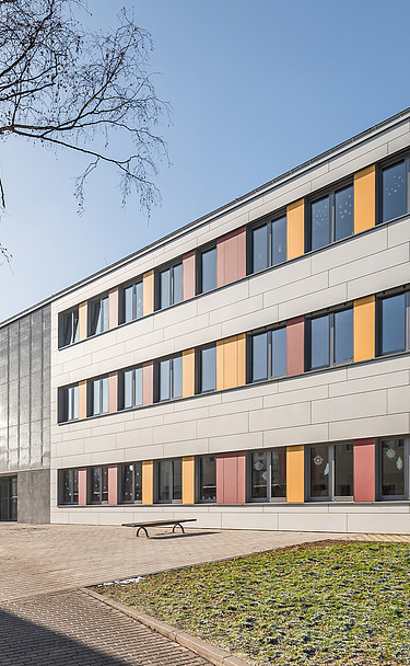 Außenansicht Gemeinschaftsschule 6, Erfurt Außenansicht Gemeinschaftsschule 6, Erfurt